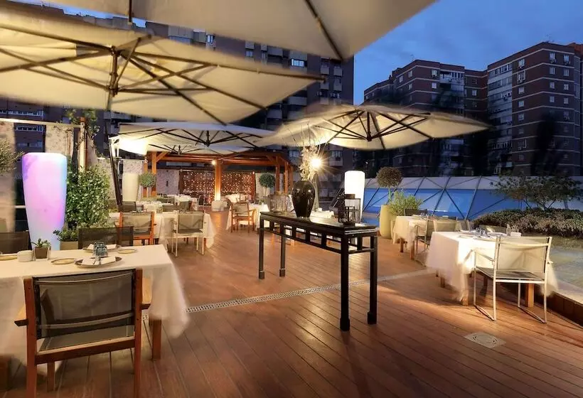 هتل Eurostars Suites Mirasierra