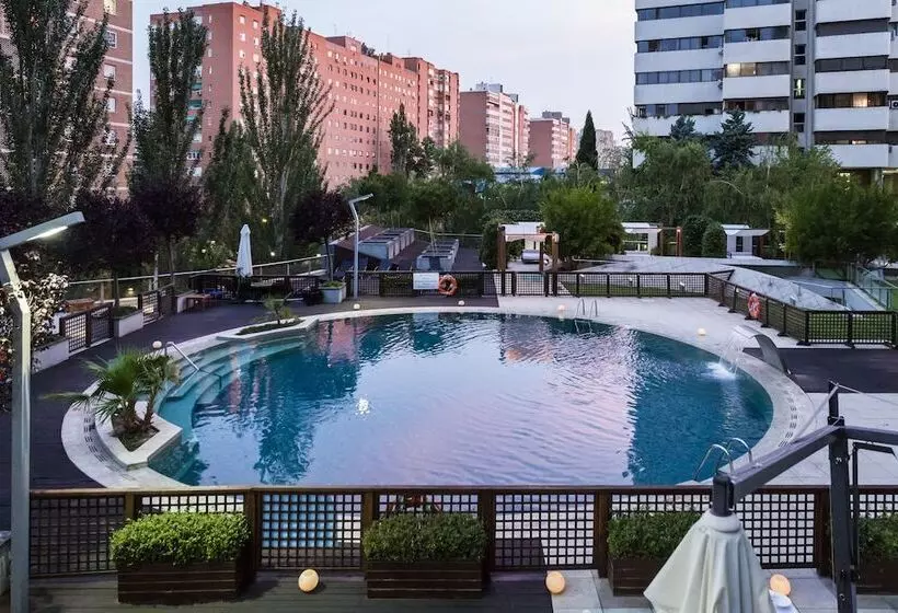هتل Eurostars Suites Mirasierra