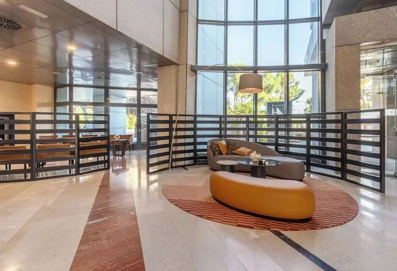 هتل Eurostars Suites Mirasierra