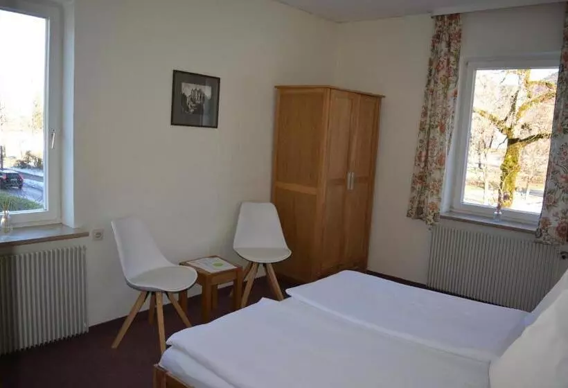 ホテル Garni Schlossblick