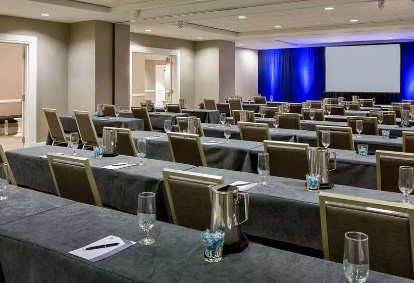 Otel Hyatt Regency Cleveland At The Arcade