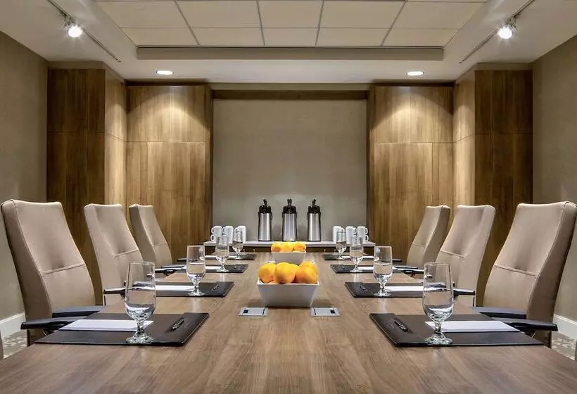 Otel Hyatt Regency Cleveland At The Arcade