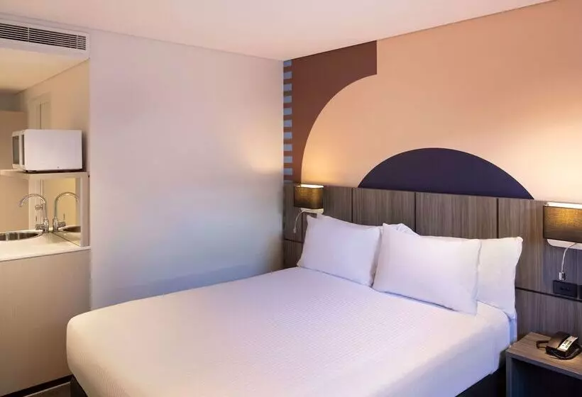 בית מלון כפרי Ibis Styles Sydney Central