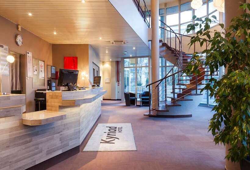Hotel Kyriad Tours  St Pierre Des Corps  Gare