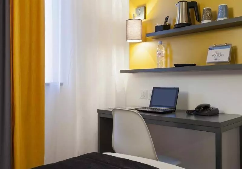 ホテル Kyriad Tours  St Pierre Des Corps  Gare