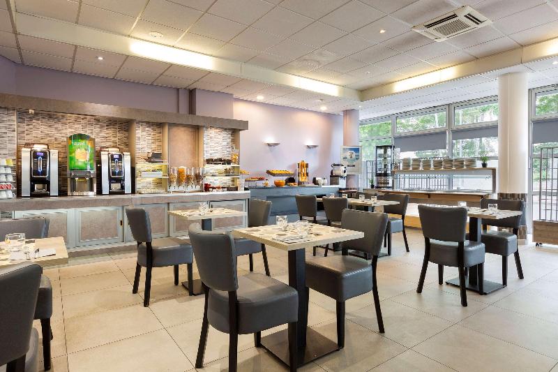 Hotel Kyriad Tours  St Pierre Des Corps  Gare