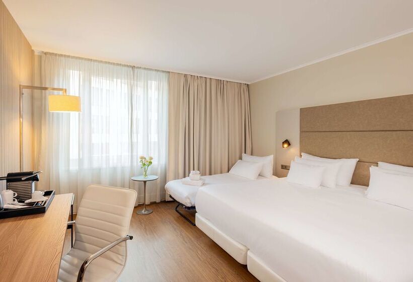 ホテル NH Collection Berlin Mitte Am Checkpoint Charlie