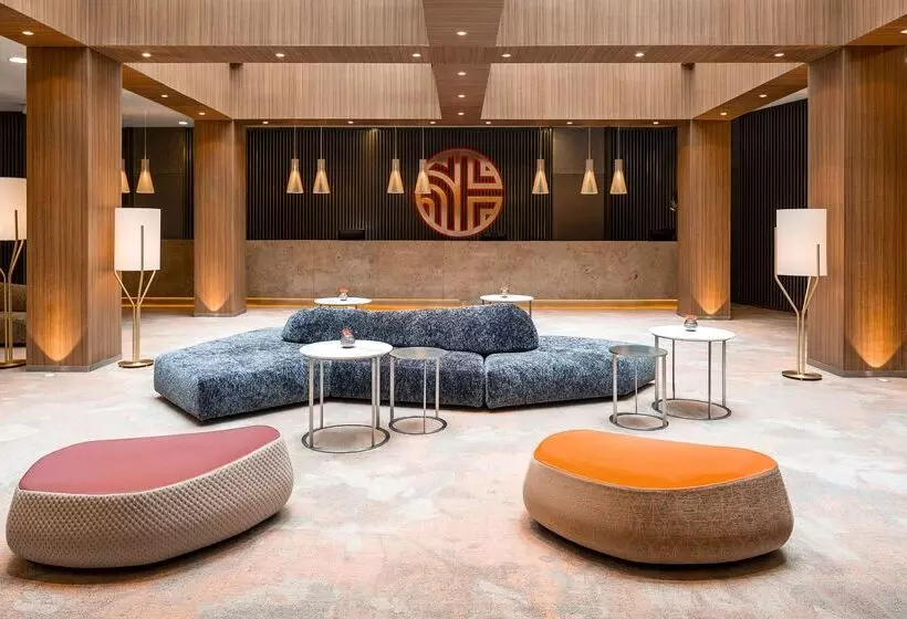 هتل NH Collection Berlin Mitte Am Checkpoint Charlie