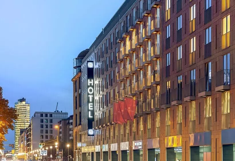 هتل NH Collection Berlin Mitte Am Checkpoint Charlie
