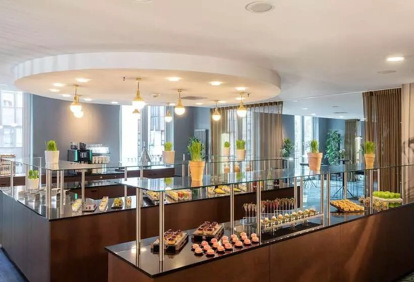 هتل NH Collection Berlin Mitte Am Checkpoint Charlie