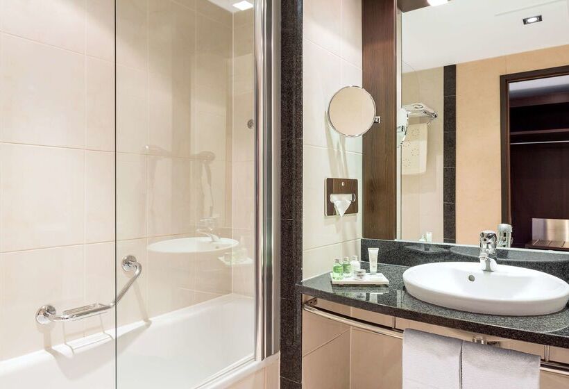 호텔 NH Danube City