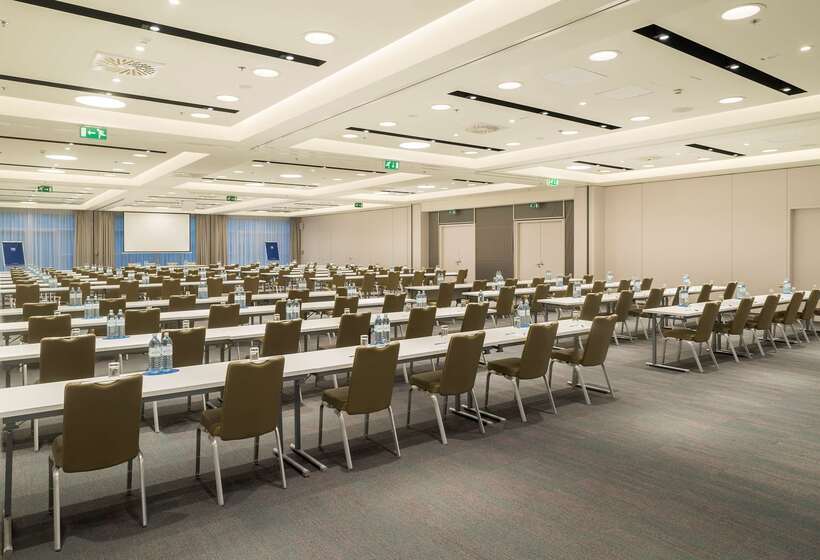 호텔 NH Danube City