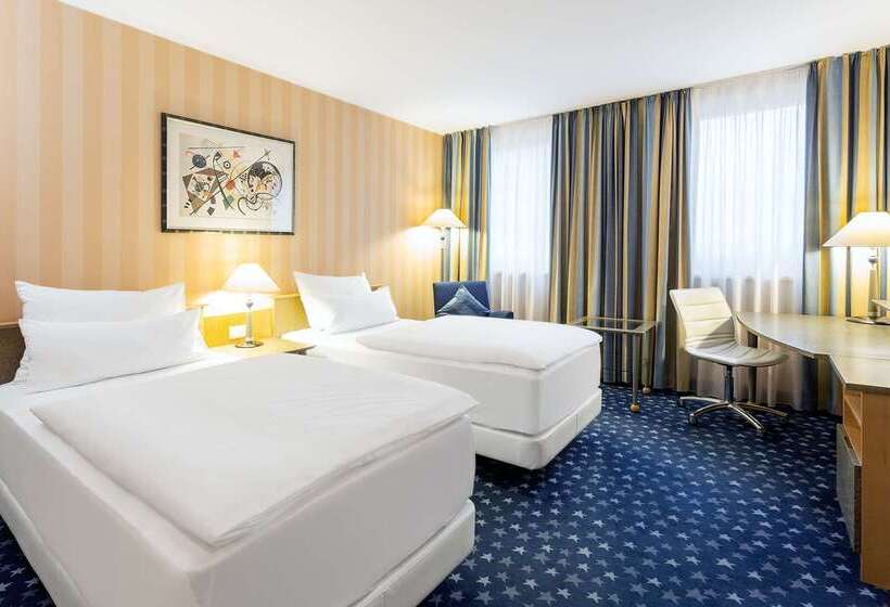 호텔 NH Danube City