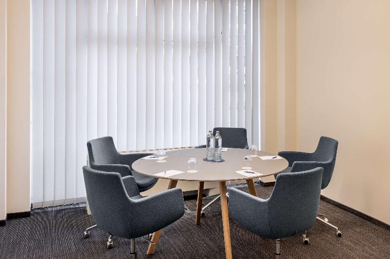 호텔 NH Danube City