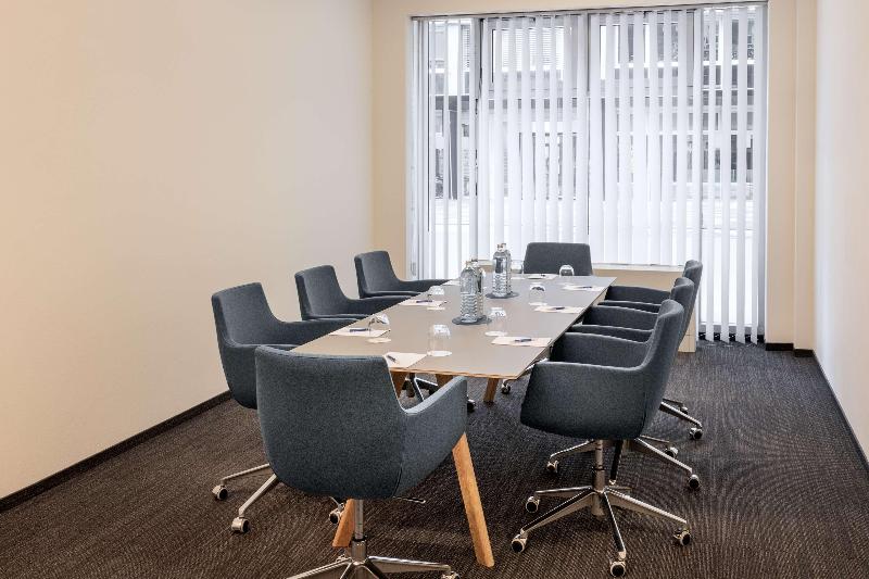 호텔 NH Danube City