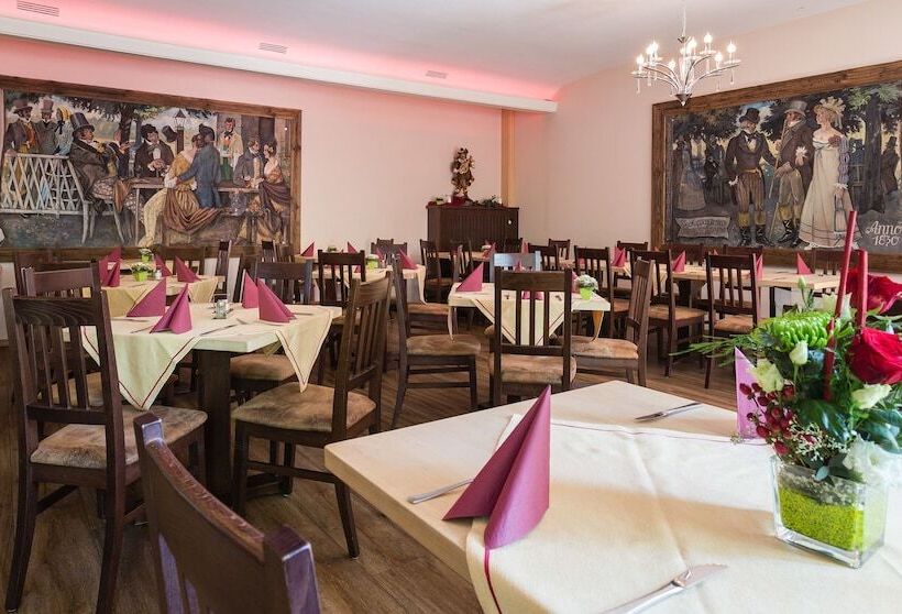 Otel Rappen Rothenburg Ob Der Tauber