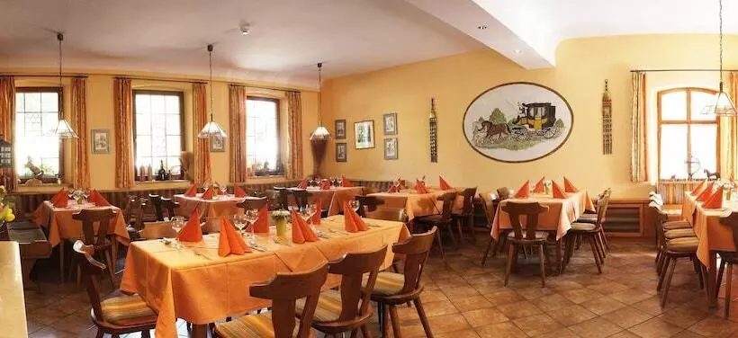 ホテル Rappen Rothenburg Ob Der Tauber