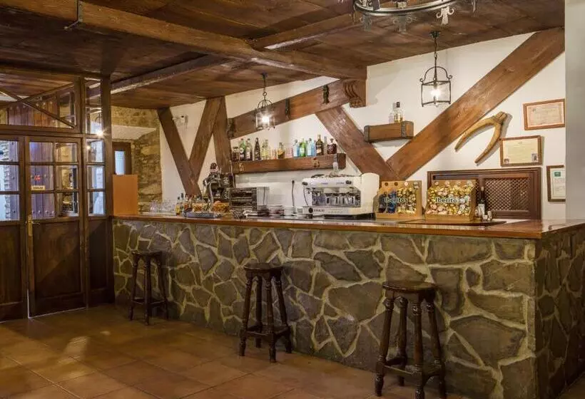 Сельский отель Tugasa Hotel La Posada