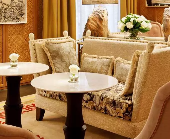 Le Belgrand Hotel Paris Champs Elysees, Tapestry By Hilton