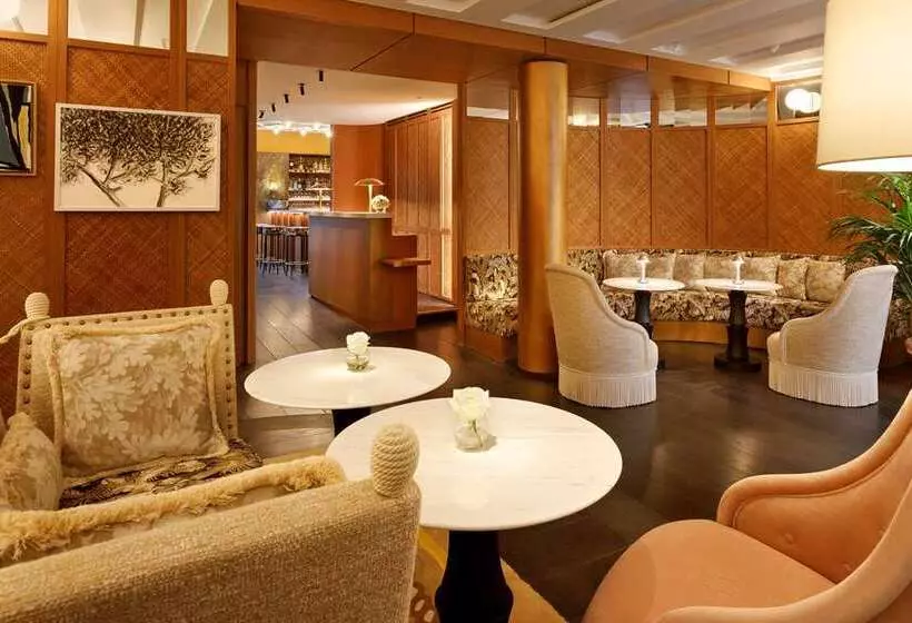 Le Belgrand Hotel Paris Champs Elysees, Tapestry By Hilton