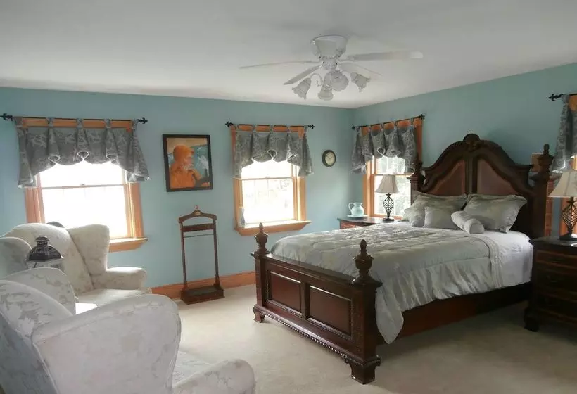 Bear Creek Farm Bed And Breakfast