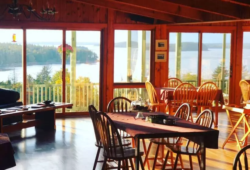 Aamiaismajoitus (B&B) Bluff House Inn