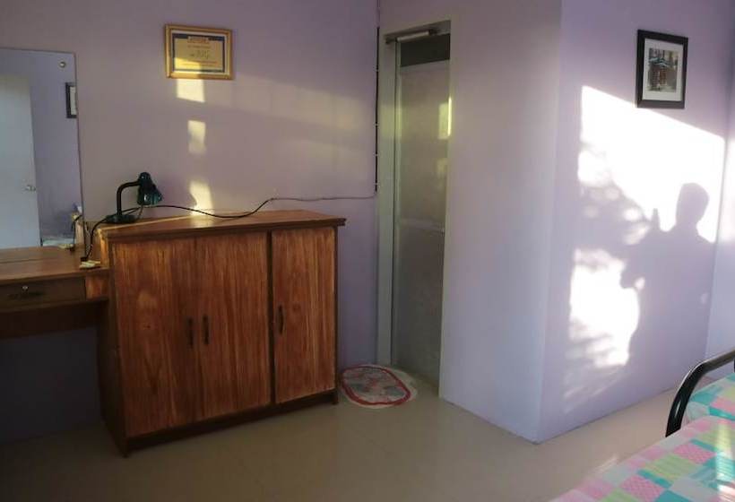 ホテル Doña Josefa Aquino Beach Resorts