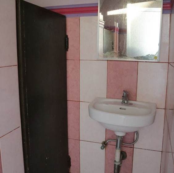 ホテル Doña Josefa Aquino Beach Resorts