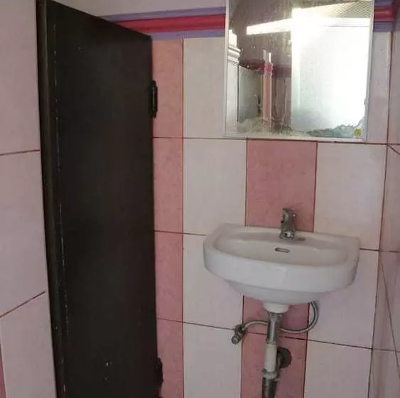 Hotelli Doña Josefa Aquino Beach Resorts