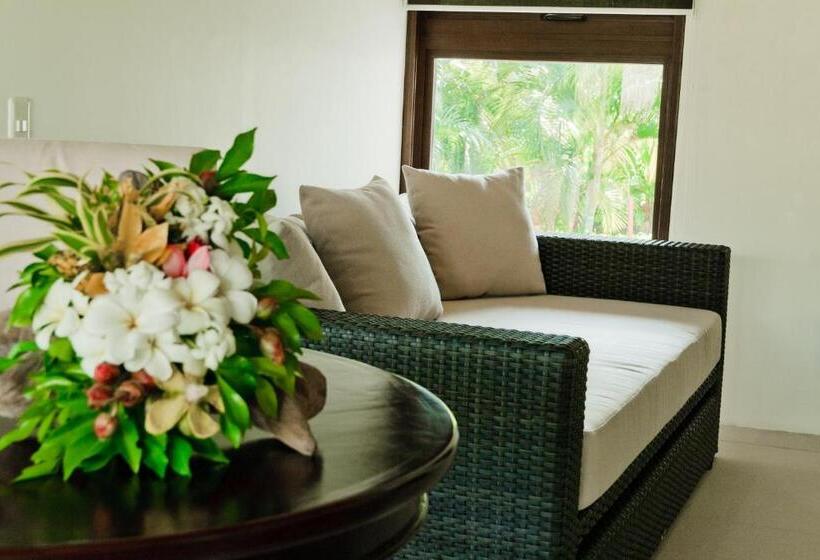 هتل Hijo Resorts Davao