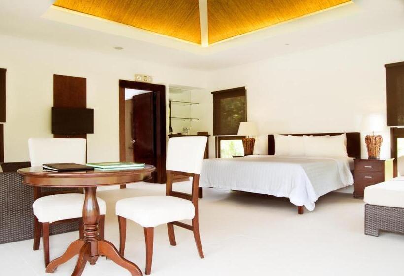 هتل Hijo Resorts Davao