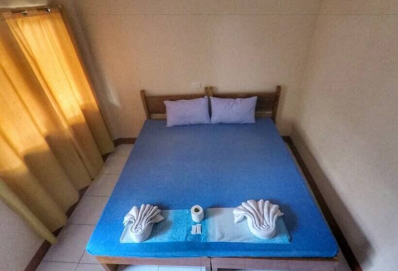 Hotel Port Barton Diy