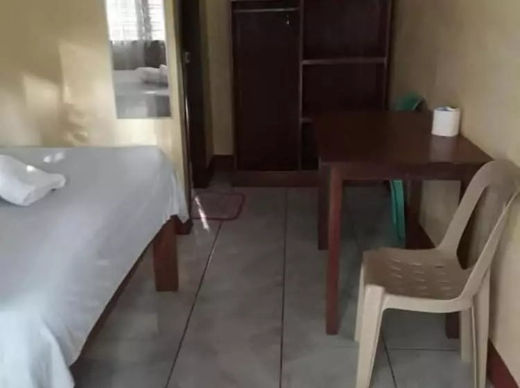 ホテル Port Barton Diy