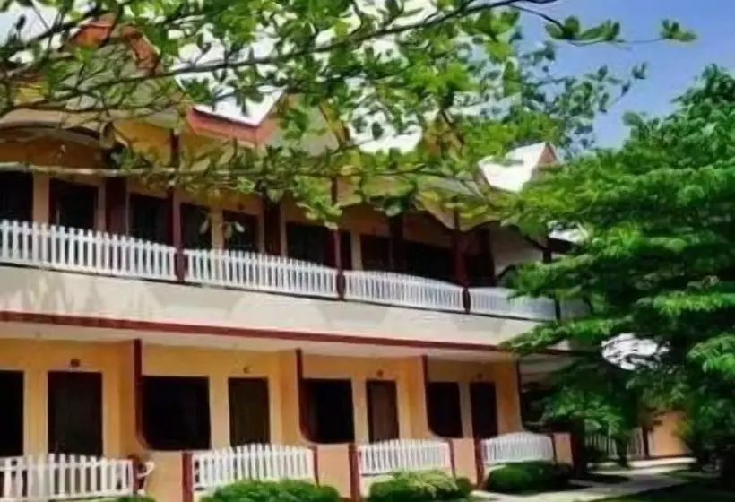 ホテル Port Barton Diy