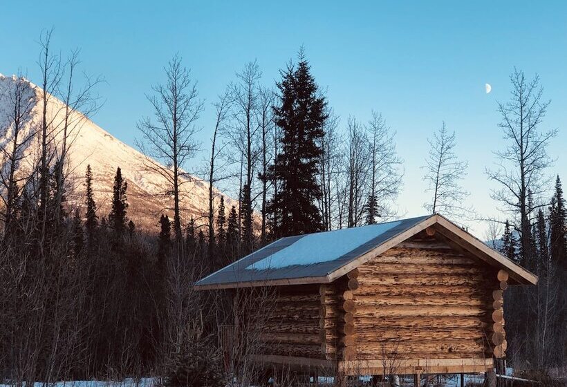 Отель Wrangell Mountain Lodge Private Bathroom With Shower