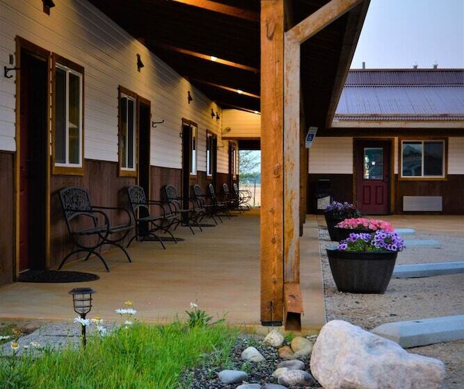 Mcallister Inn & Lodging