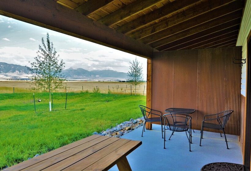 Mcallister Inn & Lodging