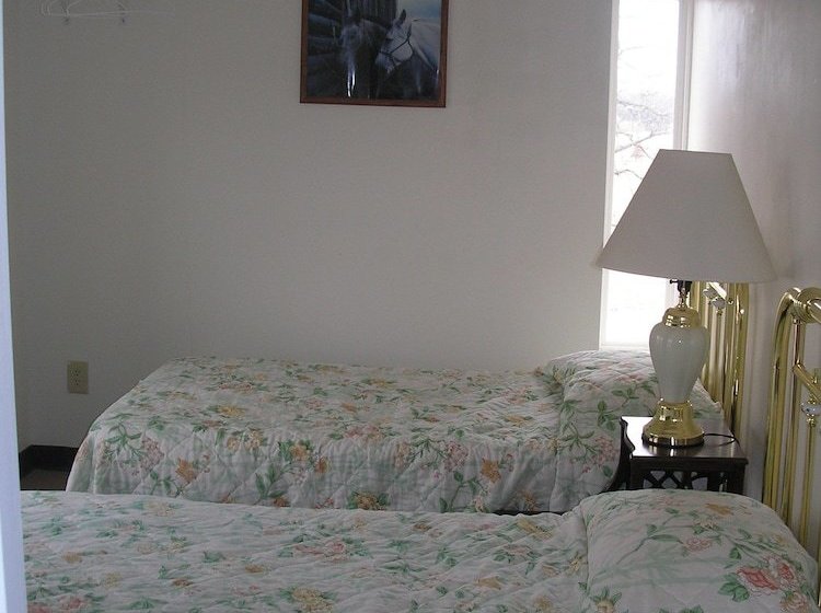 Middle Of Nowhere Ranch