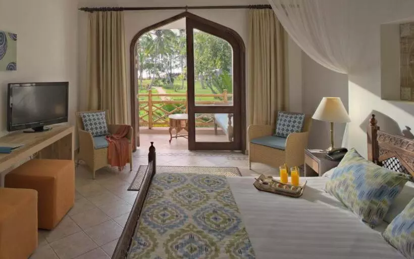 Bluebay Beach Resort & Spa