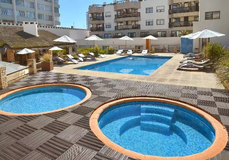 Golden Beach Resort & Spa