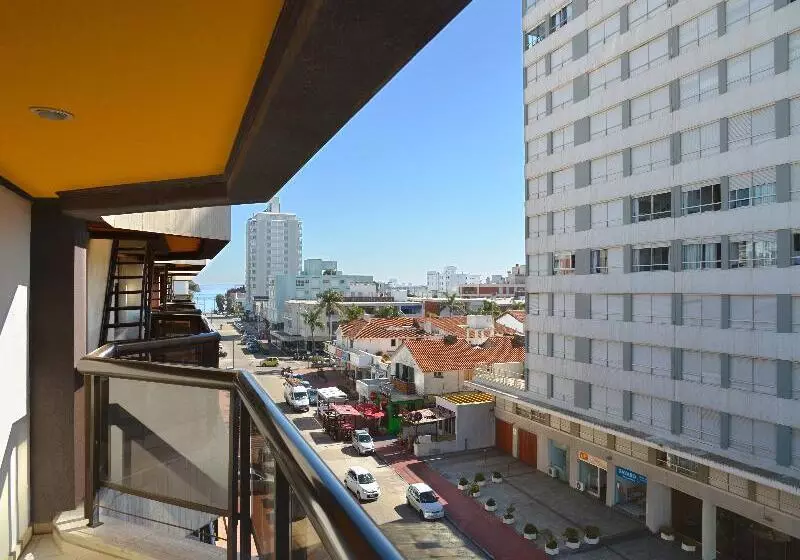 Golden Beach Resort & Spa