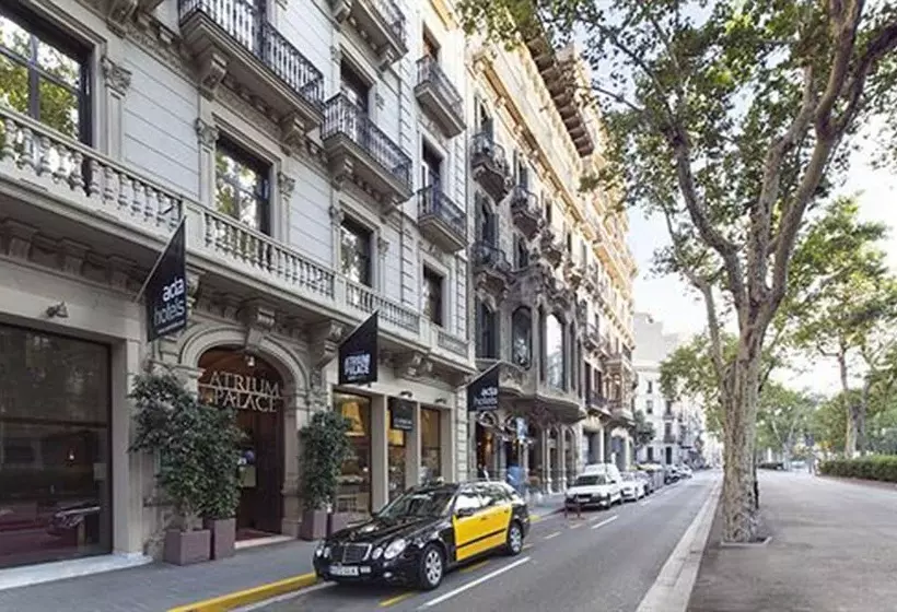 Отель Acta Atrium Palace