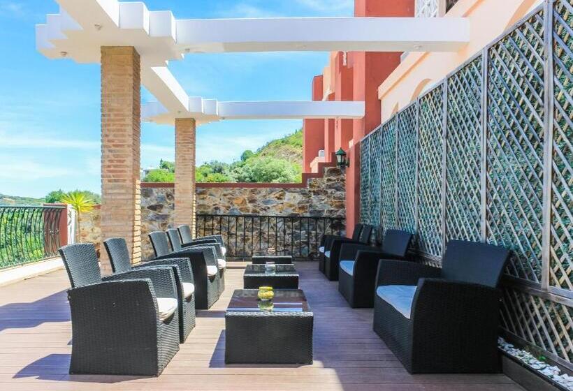 هتل Colina Dos Mouros