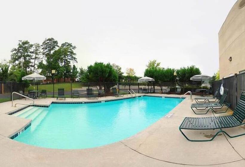 فندق Comfort Inn Birmingham Irondale