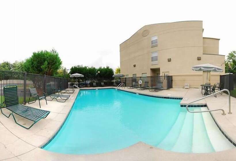 فندق Comfort Inn Birmingham Irondale