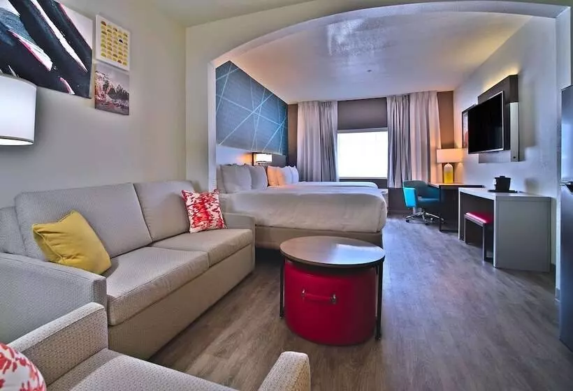 هتل Comfort Inn & Suites Sierra Vista Near Ft Huachuca