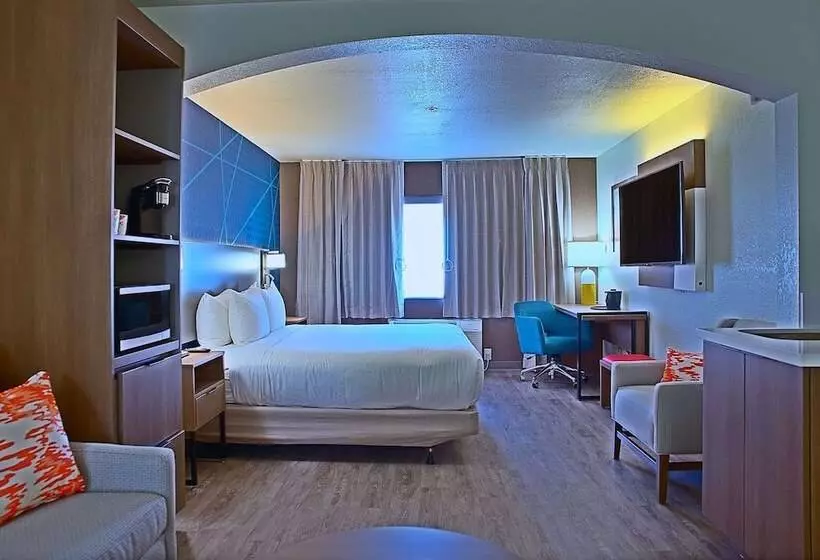 هتل Comfort Inn & Suites Sierra Vista Near Ft Huachuca