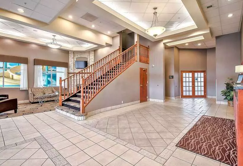 בית מלון כפרי Comfort Inn & Suites South