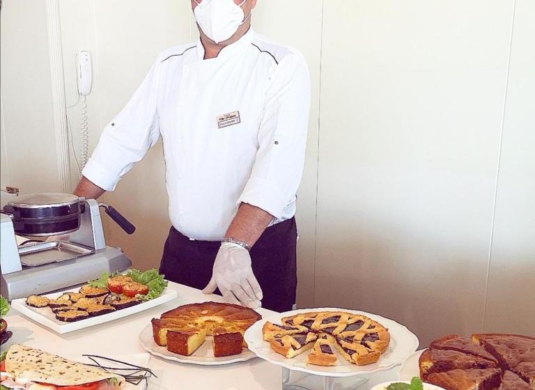 Des Nations   Vintage Hotel Sul Mare