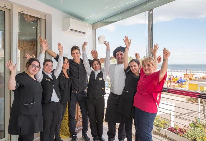 Des Nations   Vintage Hotel Sul Mare